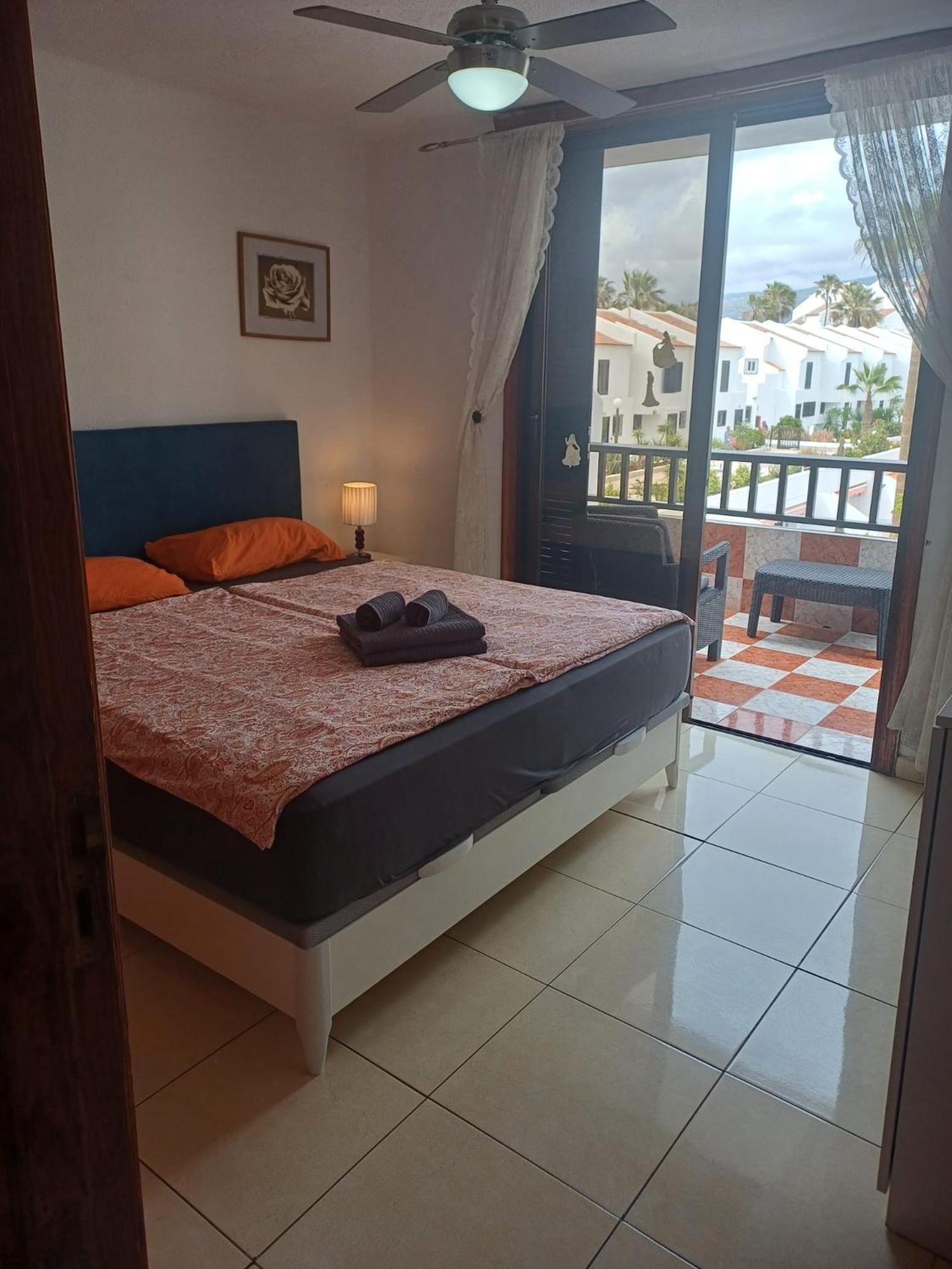 Parque Santiago I 242 By Tenerife Rental & Sales Playa de las Américas Eksteriør billede